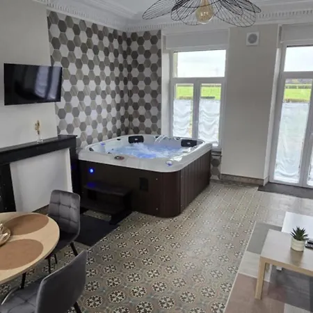 Ferme Du Chateau 3*